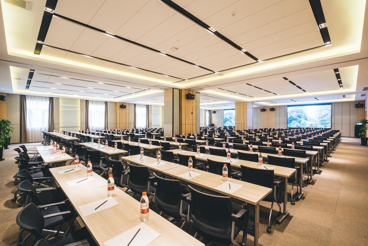 Atour Hotel Shanghai Hongqiao National Exhibition Center Minbei Road Экстерьер фото